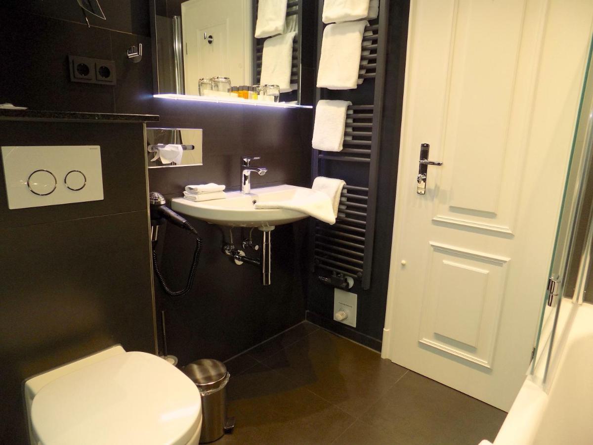 Hotel Strandhoern Wenningstedt-Braderup Екстериор снимка